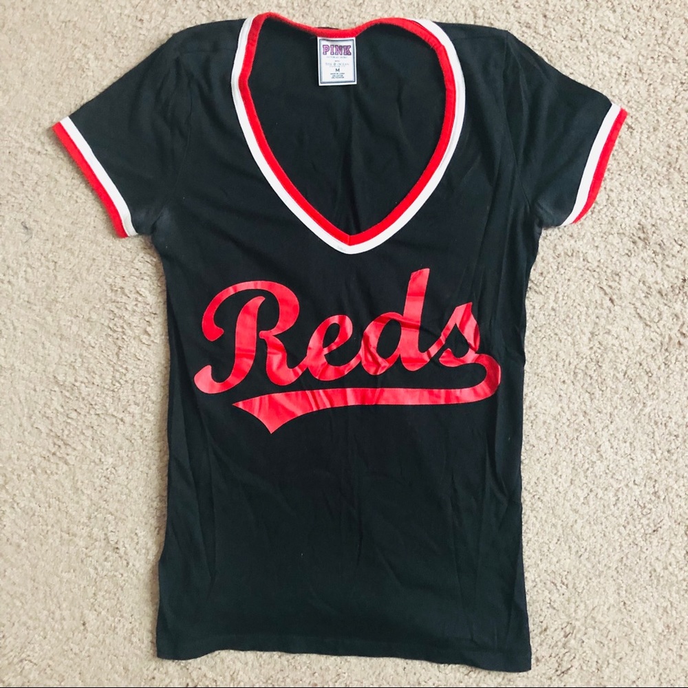 PINK Cincinnati reds top